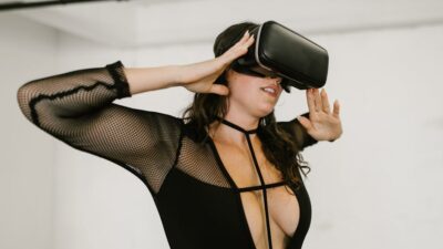 The Impact of Virtual Reality on Fashion Shows in 2026