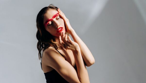 Vibrant Variations: Exploring the Bold Makeup Trends of 2026