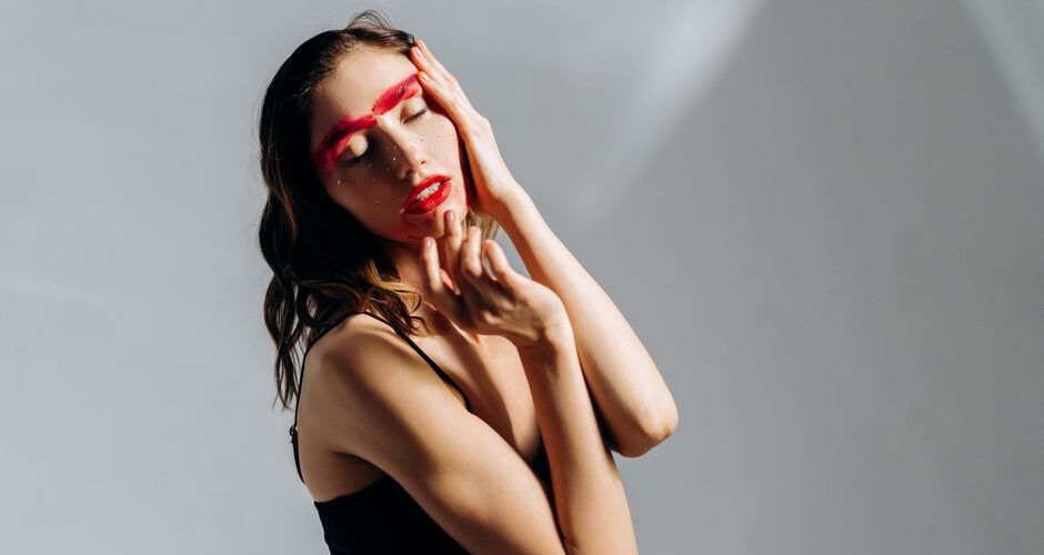 Vibrant Variations: Exploring the Bold Makeup Trends of 2026